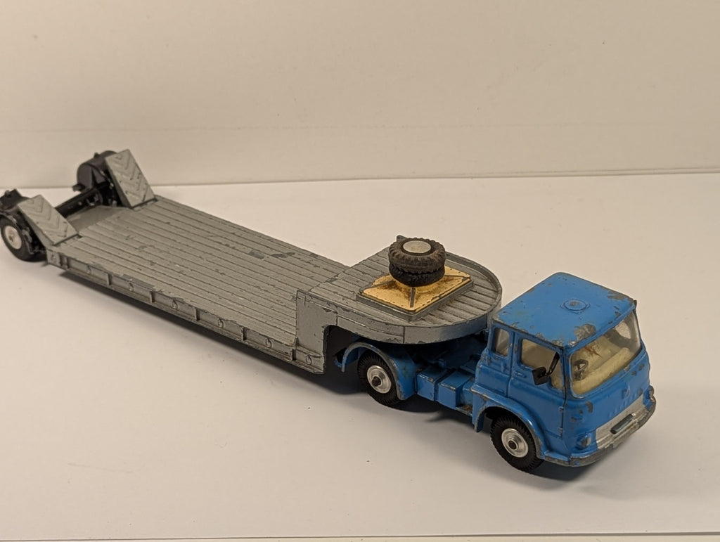 Corgi Major Toys No. 1131 Bedford Tractor Unit & Carrimore Machinery Carrimore