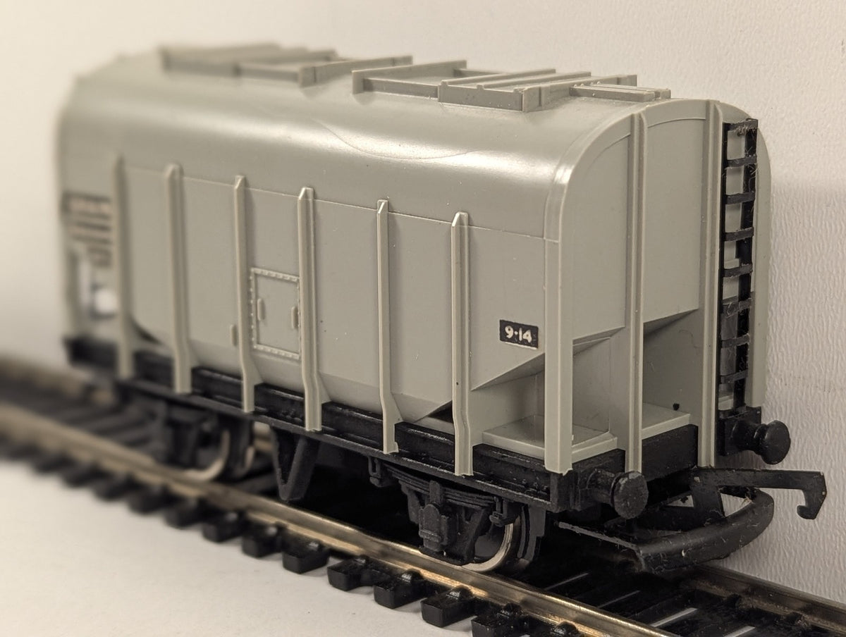 Wrenn OO Gauge 20 Ton Bulk Grain Wagon Rolling Stock B885040 BR Grey W4625