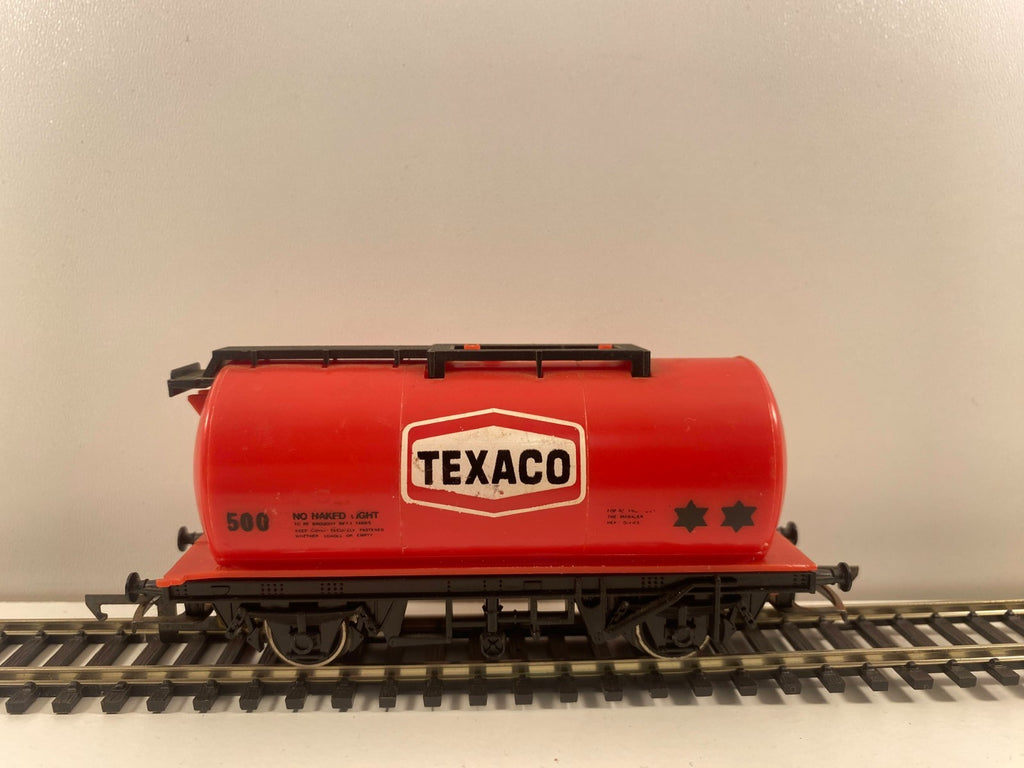 Hornby R231 OO Gauge Texaco Tank Wagon