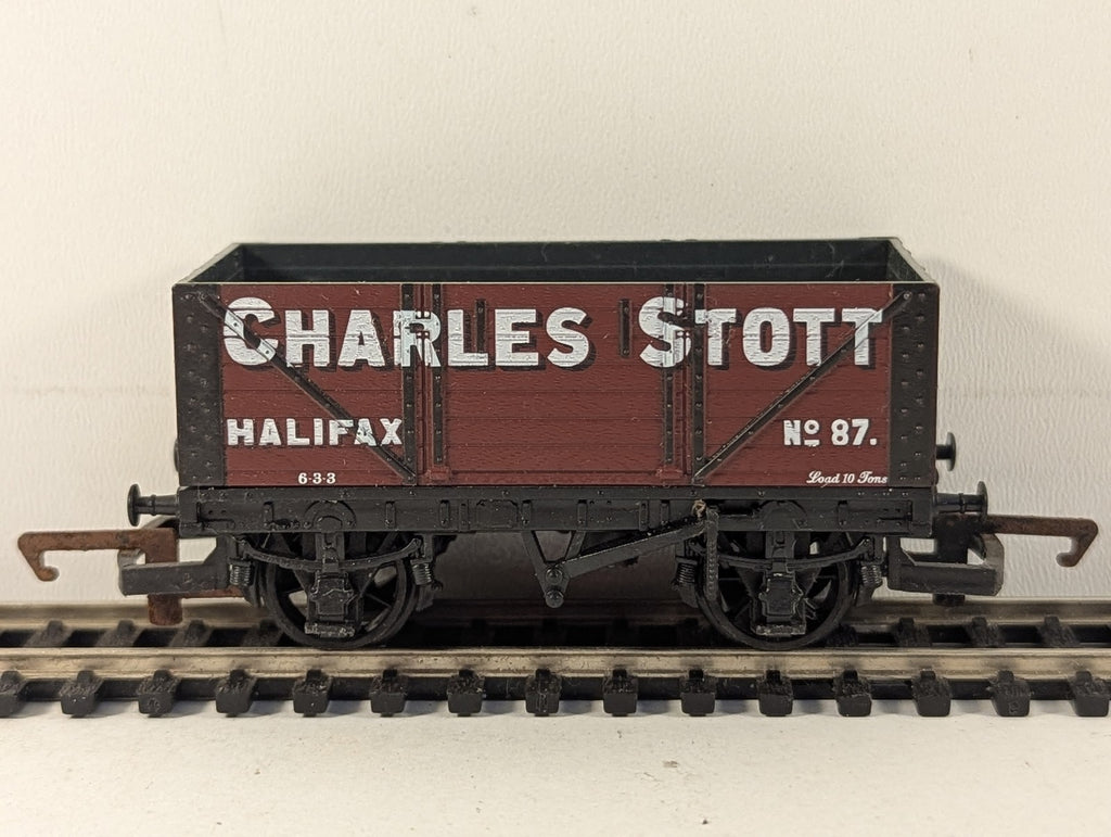 Hornby OO Gauge 5 Plank Open Wagon Charles Stott Goods Wagon 87