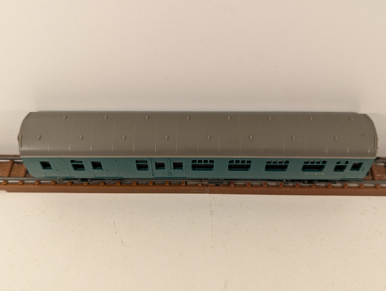 Tri-ang TT Gauge BR Southern Region Main Line Brake Second Coach