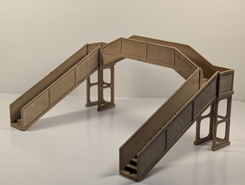 Hornby Dublo OO Gauge D1 Footbridge