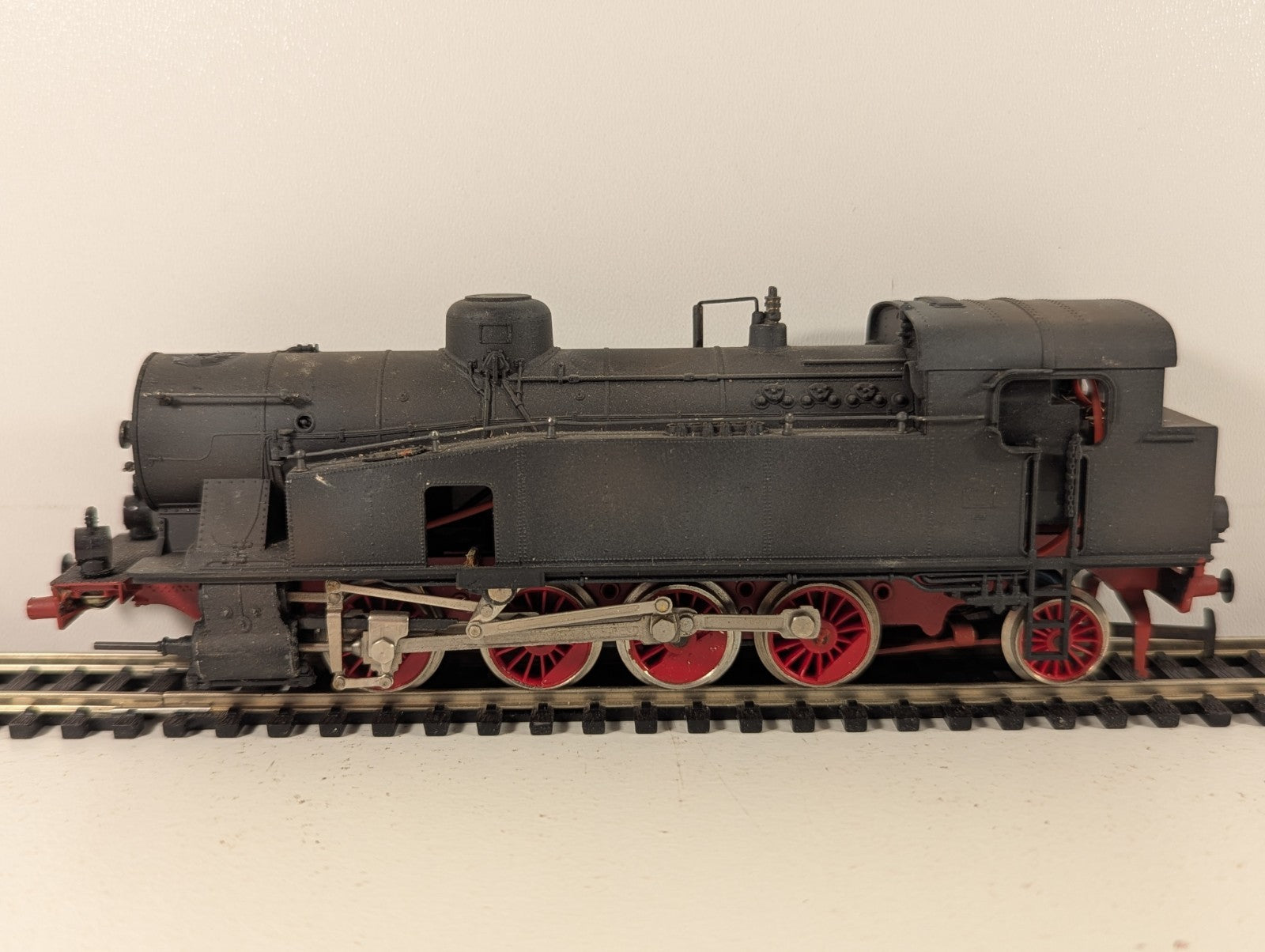 Rivarossi HO Gauge GR 940-014 2-8-2 Steam Spare/ Repair