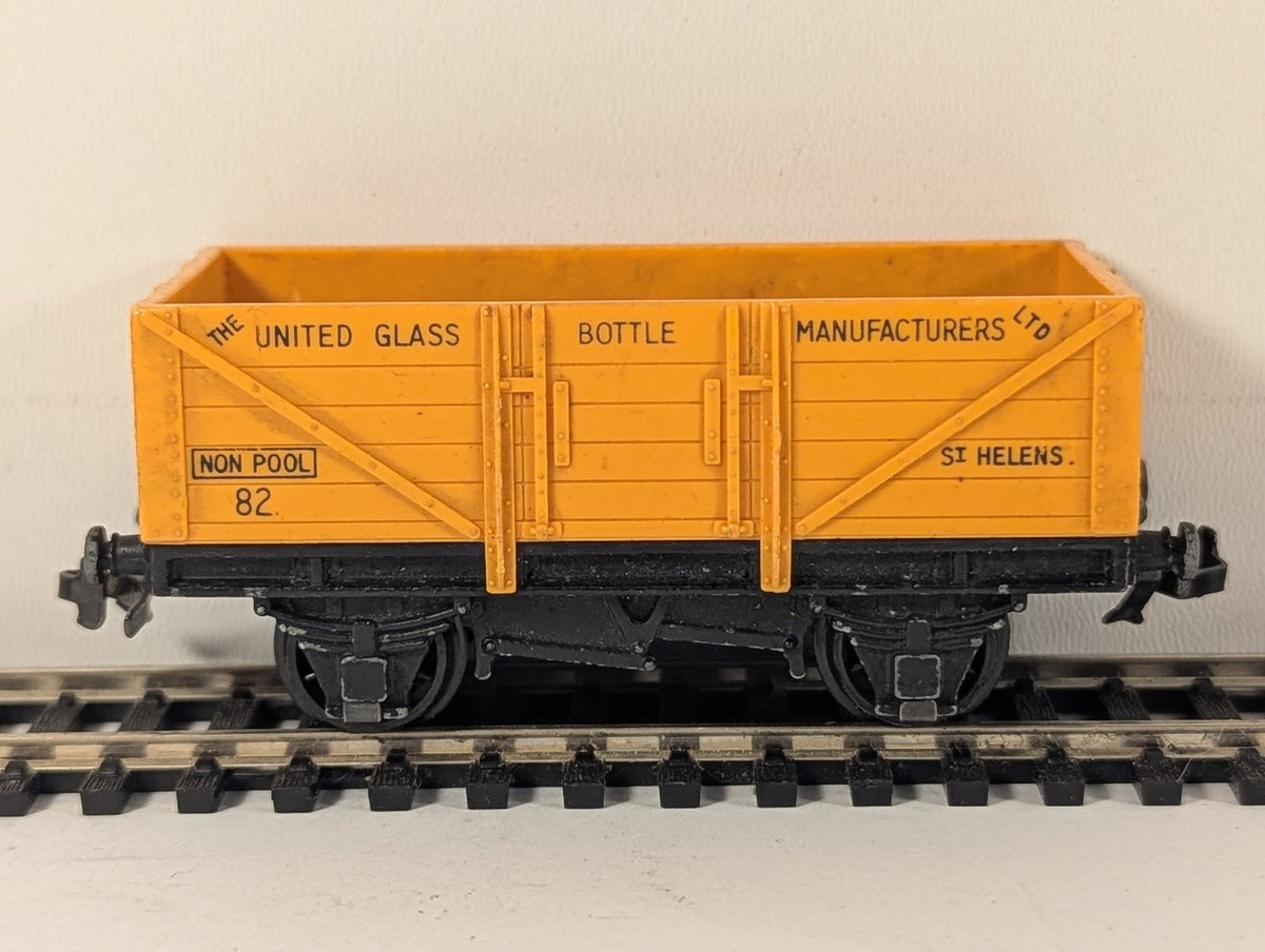 Hornby Dublo OO Gauge United Glass Bottle Manufacturers Open Wagon 82