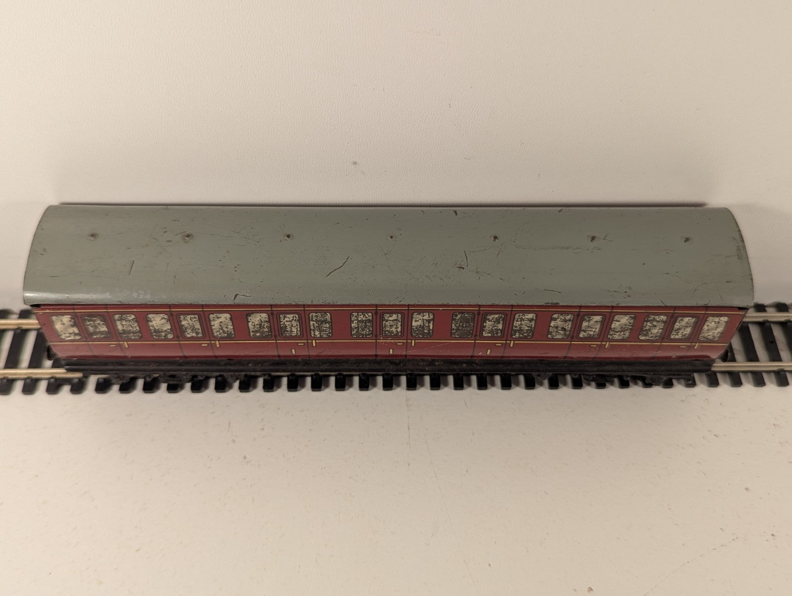 Hornby Dublo D11 Gresley Corridor Brake Third Coach OO Gauge