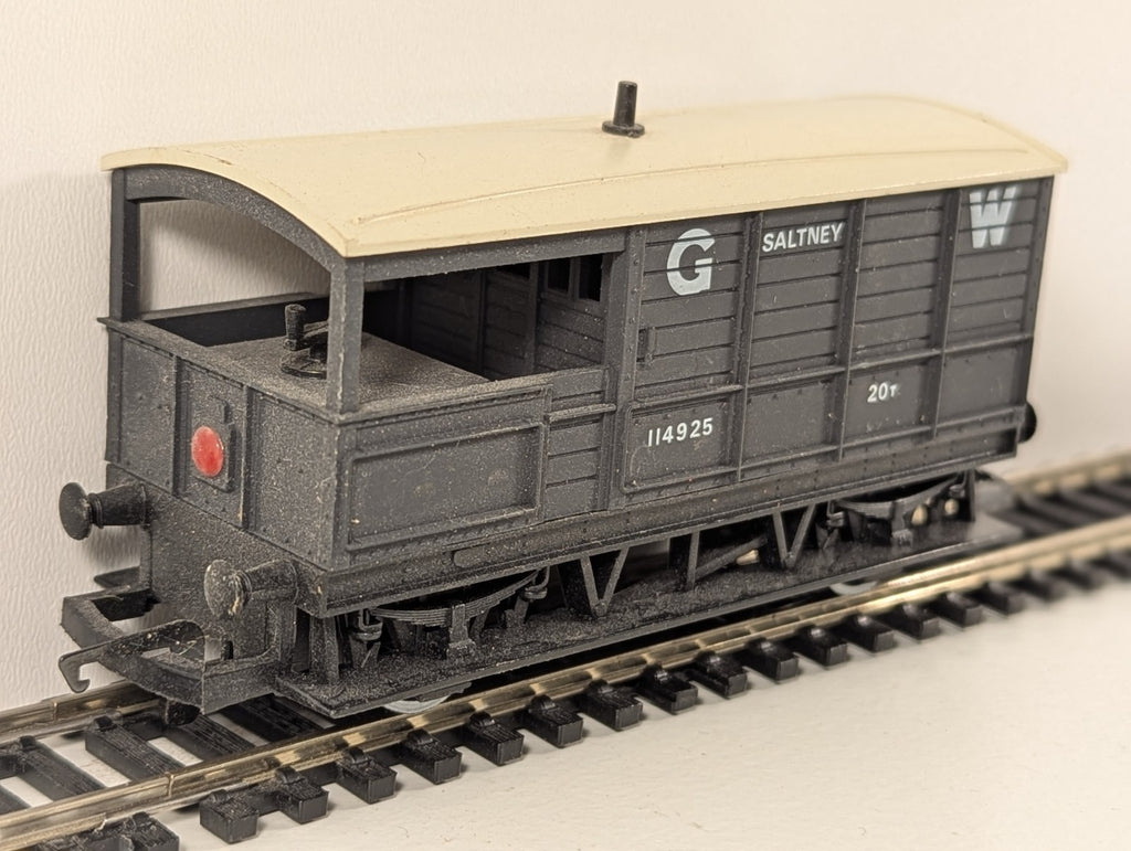 Hornby R714 – GWR 20T ‘Toad’ Brake Van ‘Saltney’