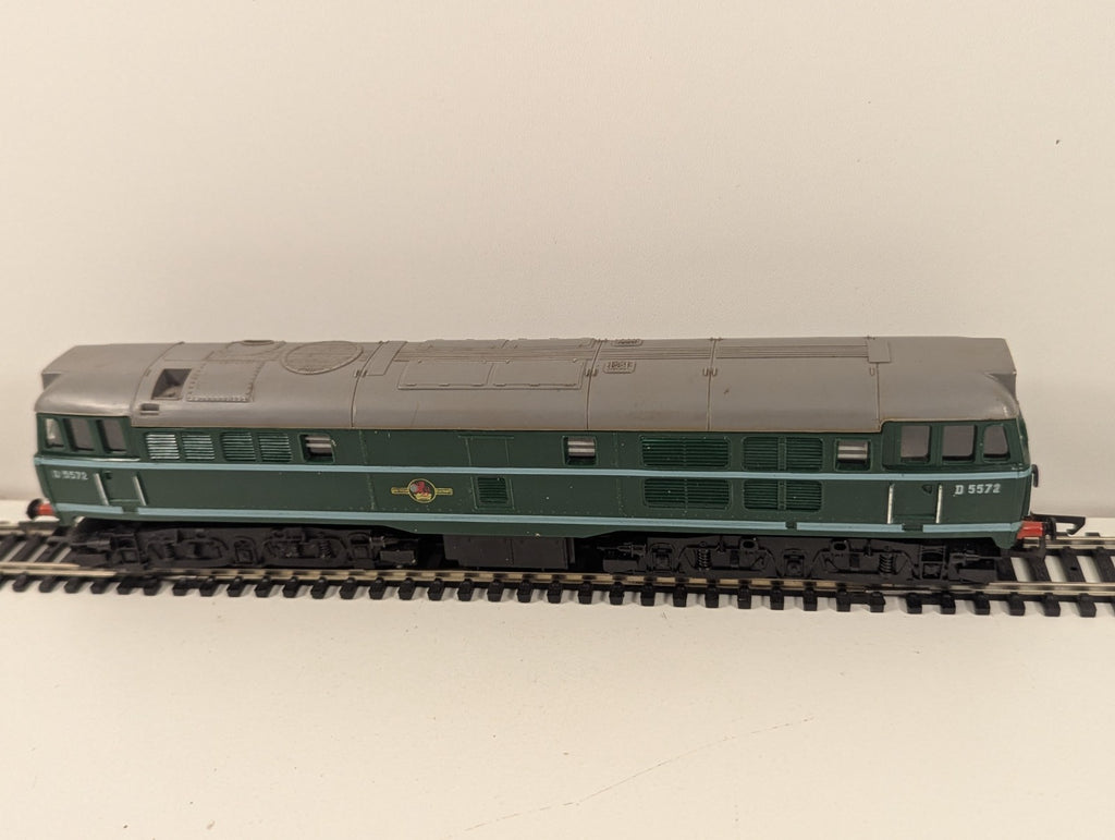 Hornby R357 OO BR Class 31 D5572 DCC Fitted Boxed