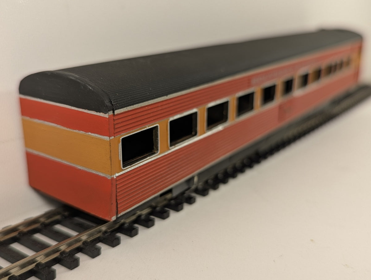 Athearn HO Scale Southern Pacific Daylight Chair Car Passenger Car SP 2424 1818