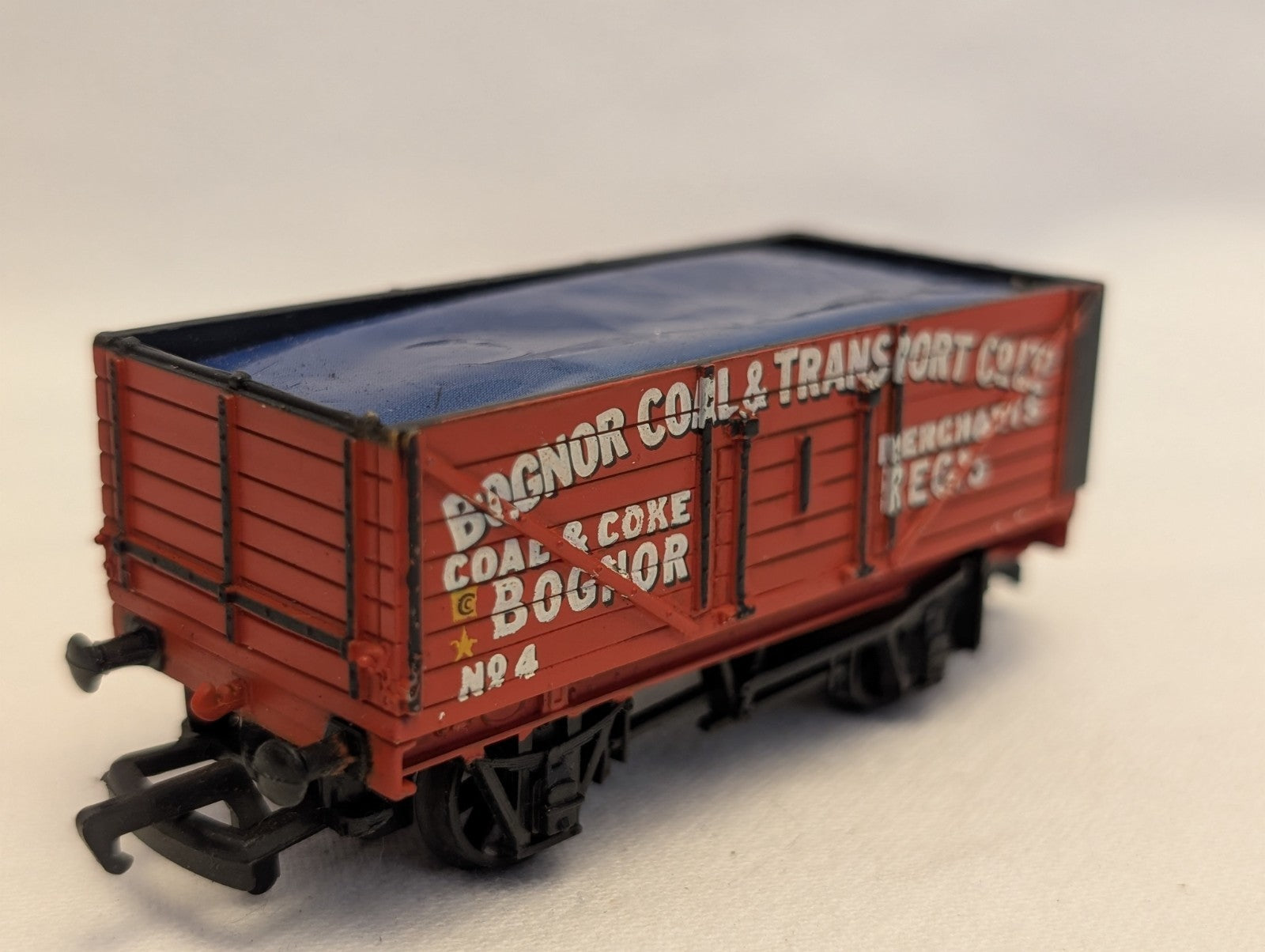 Bachmann OO Gauge 7 Plank Open Wagon Bognor Coal & Transport Co. Ltd