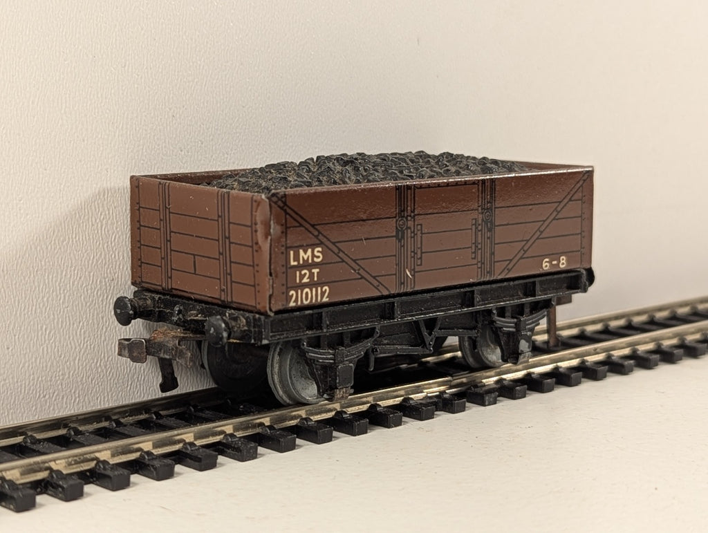 Hornby Dublo 32025 OO Gauge LMS D1 Coal Wagon with Coal Load - Boxed