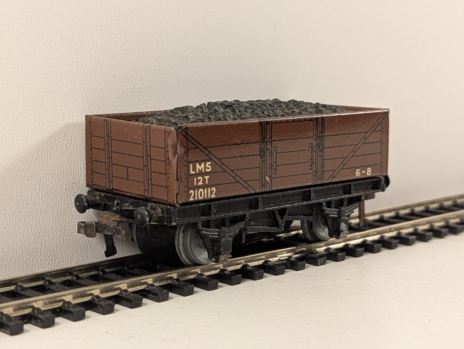 Hornby Dublo 32025 OO Gauge LMS D1 Coal Wagon with Coal Load - Boxed