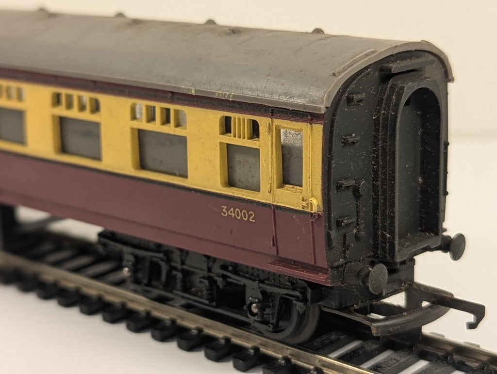 Tri-ang R224 OO Gauge BR Short Brake Second Coach 34002