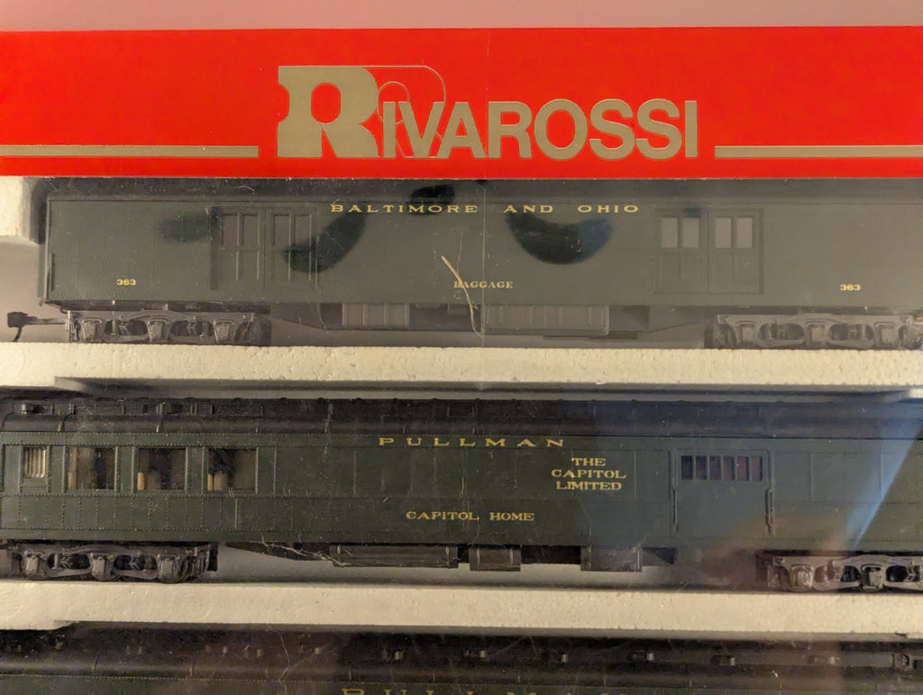 Rivarossi HO Scale 1920's Baltimore & Ohio Passenger Car Set A 363