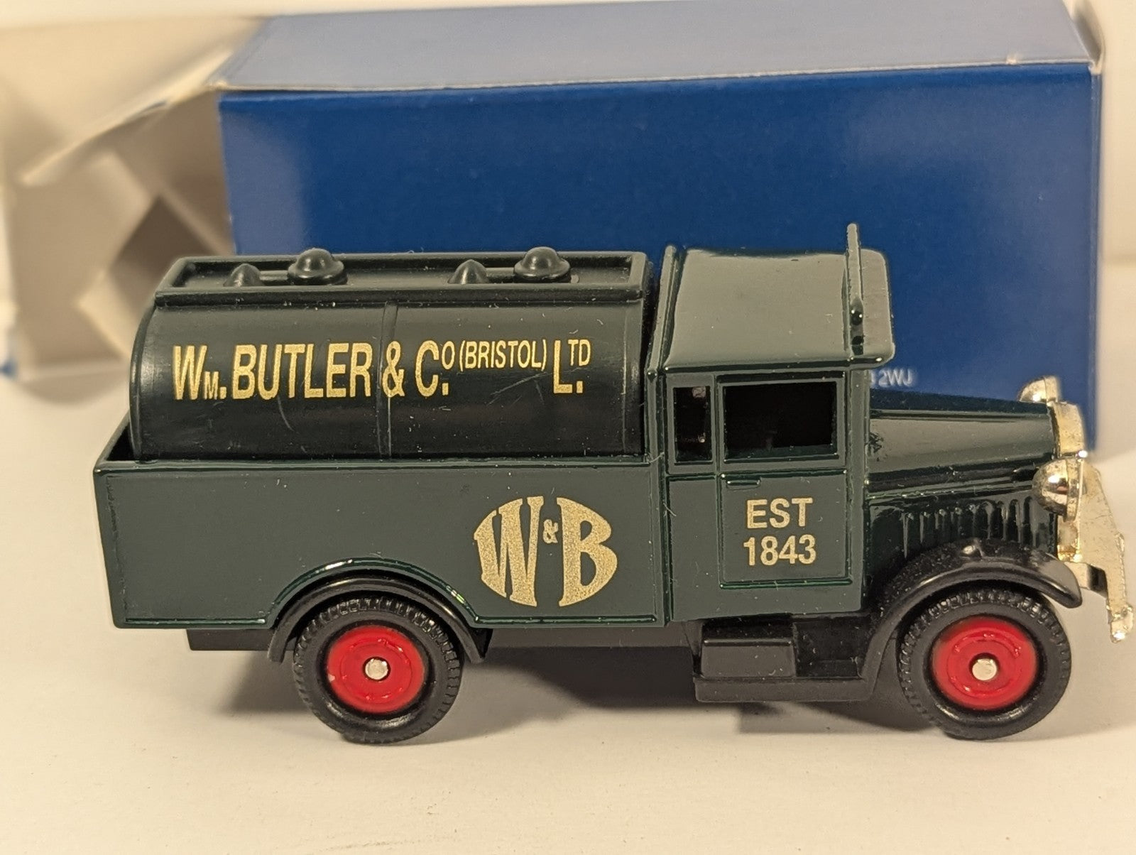 Corgi Cameo Collection Morris Tanker Truck Wm Butler and Co Bristol Ltd