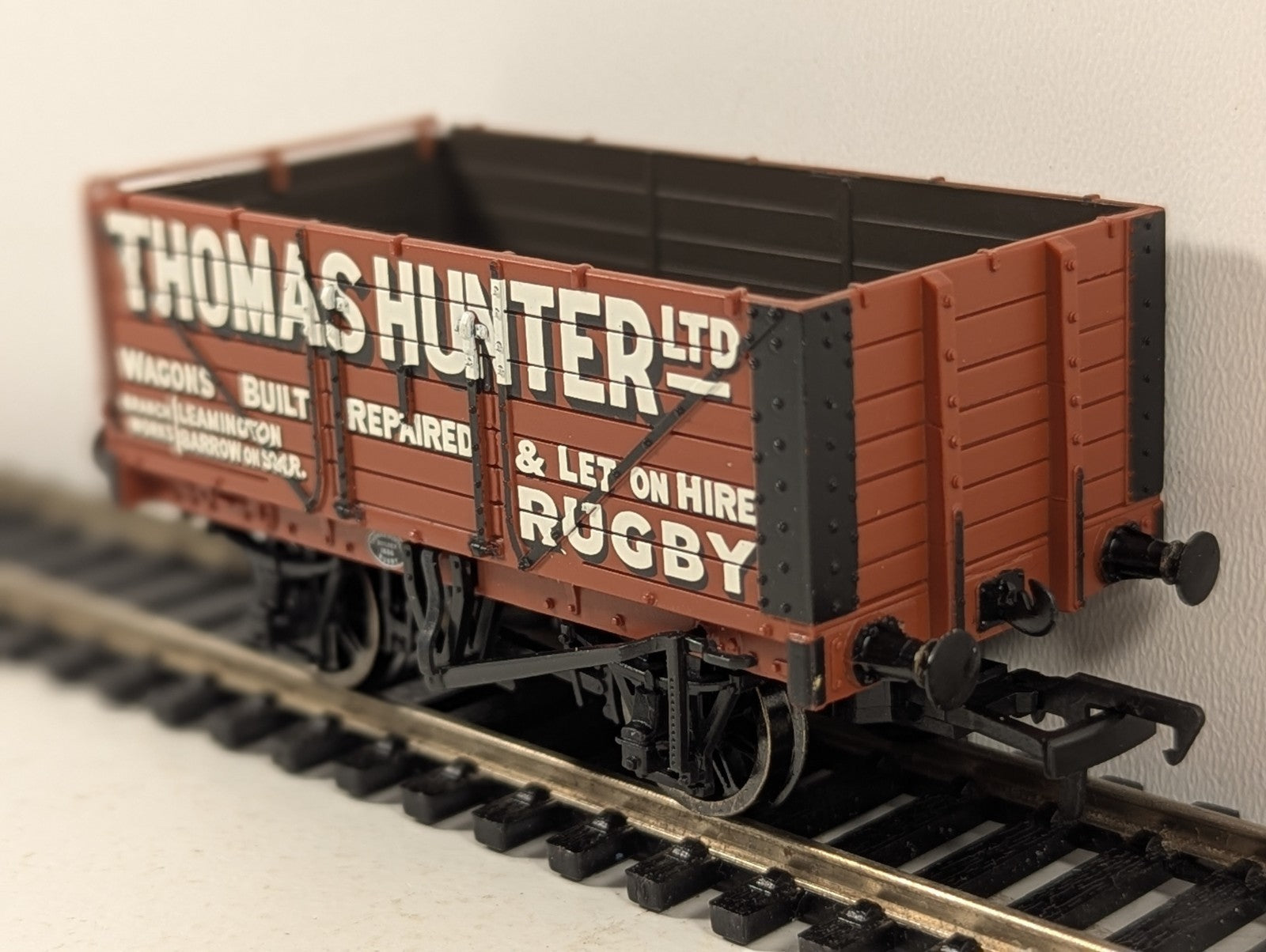 Bachmann 37-2009K 7 Plank End Door Wagon