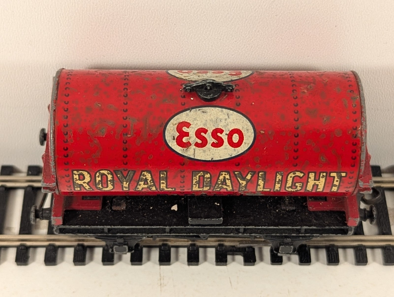 Hornby Dublo D1 OO Gauge Esso Royal Daylight Paraffin Tank Wagon