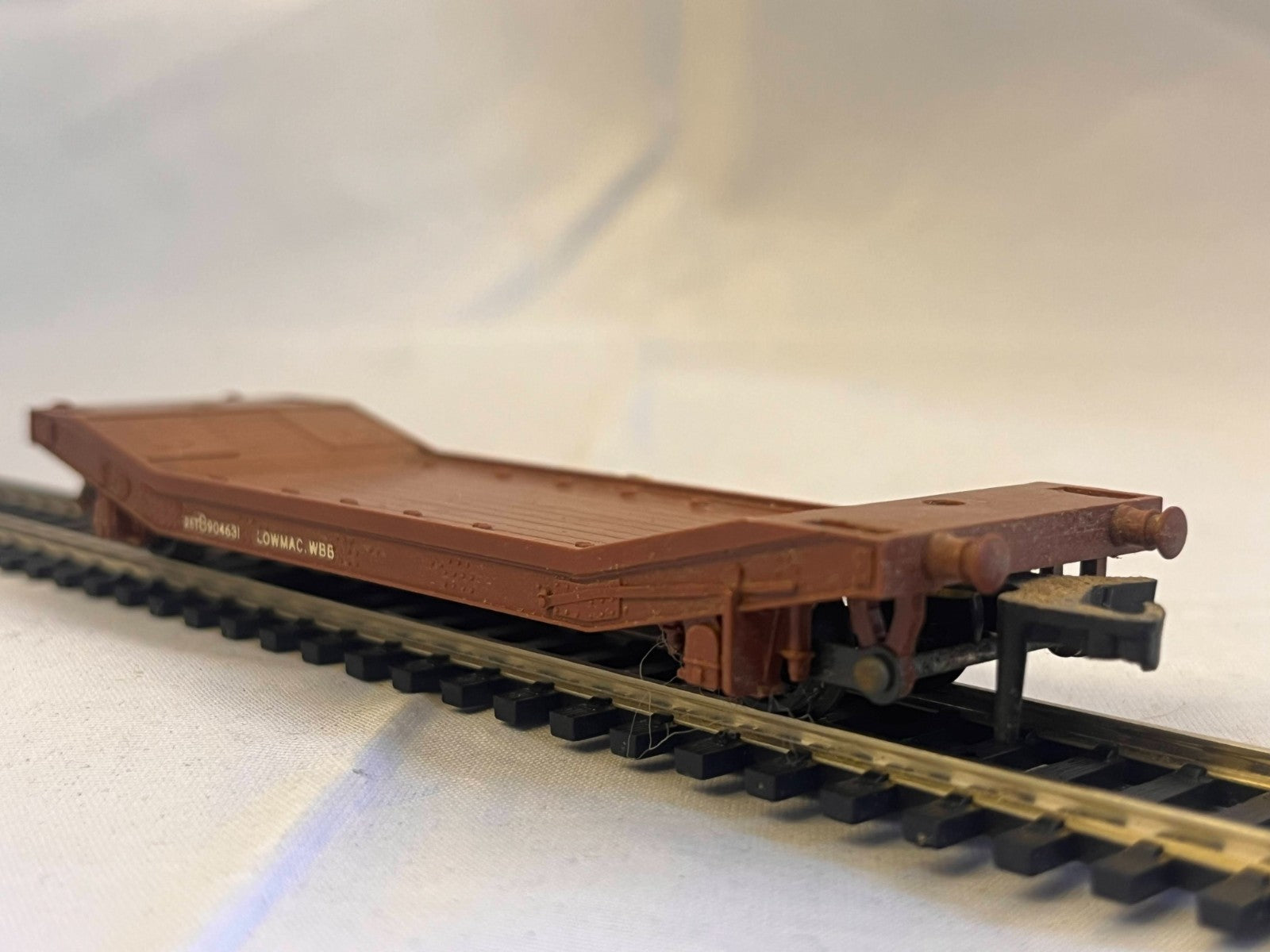 Hornby Dublo 4652 OO Gauge Brown Machine Wagon Lowmac Boxed