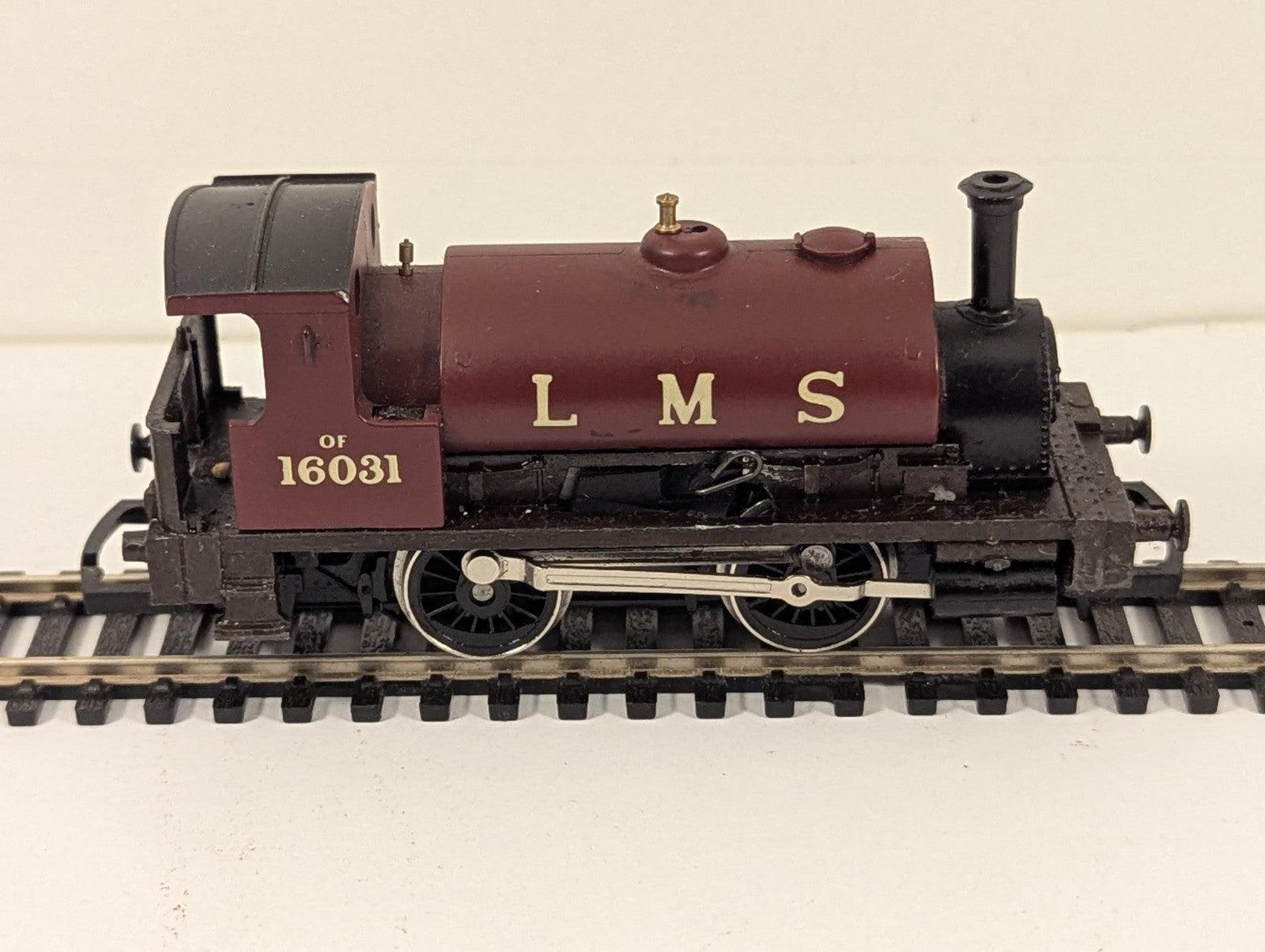 Hornby R152 LMS Class 0F "Pug" 0-4-0ST Locomotive Maroon - Spares/Repairs