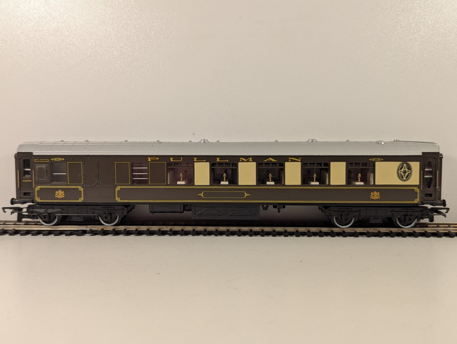 Hornby Pullman Brake Coach