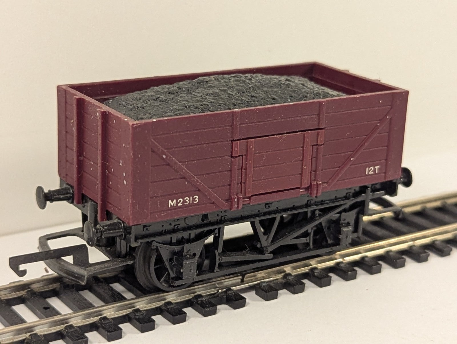 Tri-ang OO Gauge R112 Goods Truck with Drop Doors