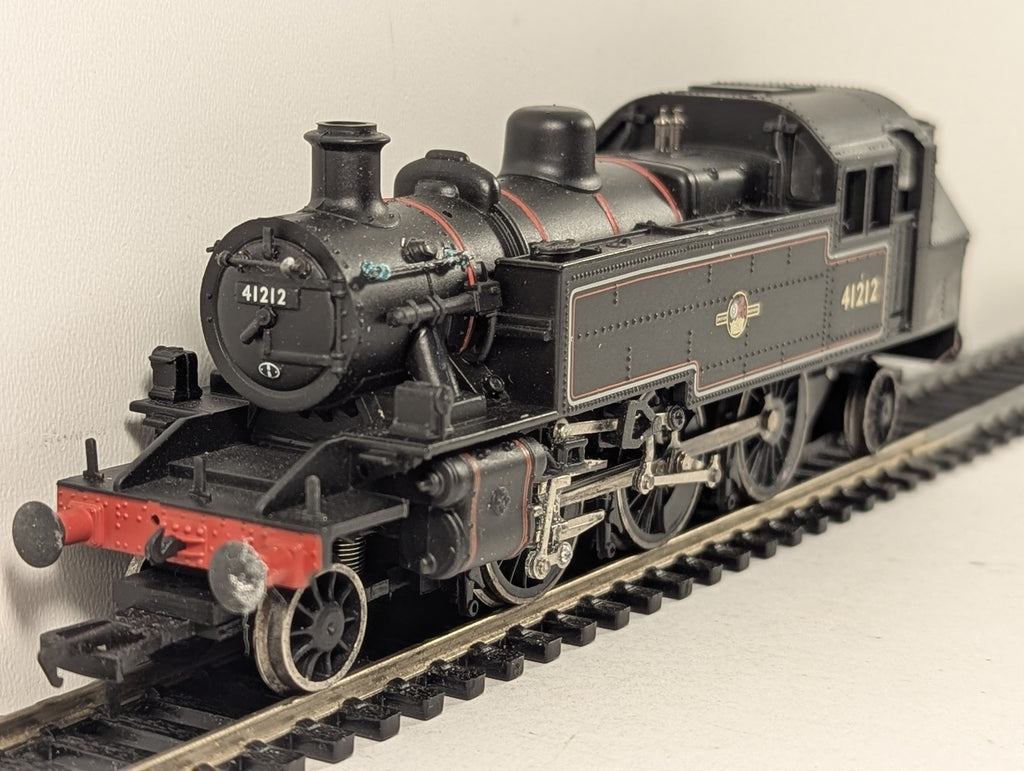 Bachmann OO Gauge Ivatt Class 2MT Tank Locomotive 41212