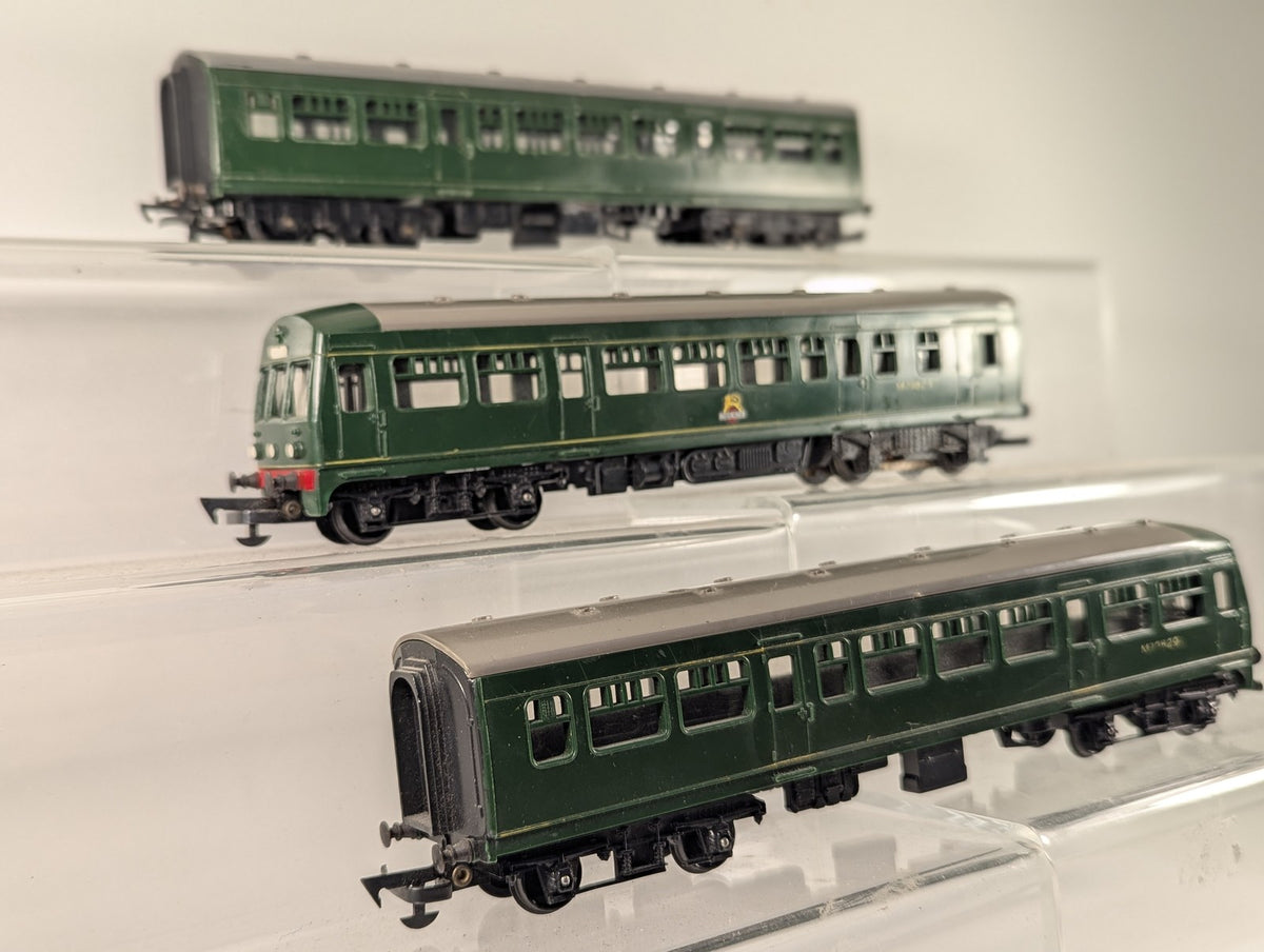 Tri-ang OO Gauge Class 101 Metropolitan-Cammell DMU 3-Car Set