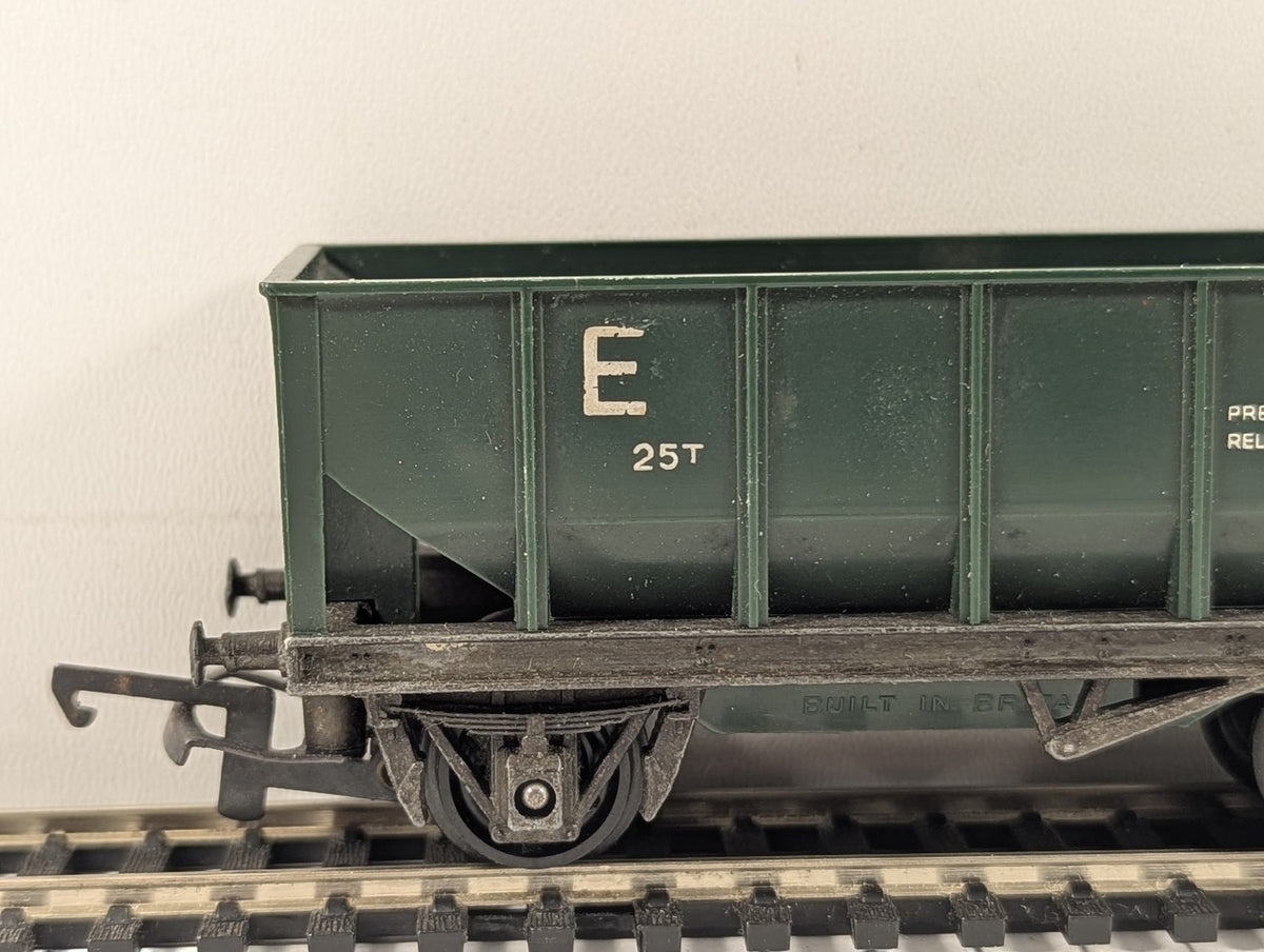 Tri-ang OO Gauge 25 Ton Ore Hopper Wagon Goods Wagon BR Departmental Green R214