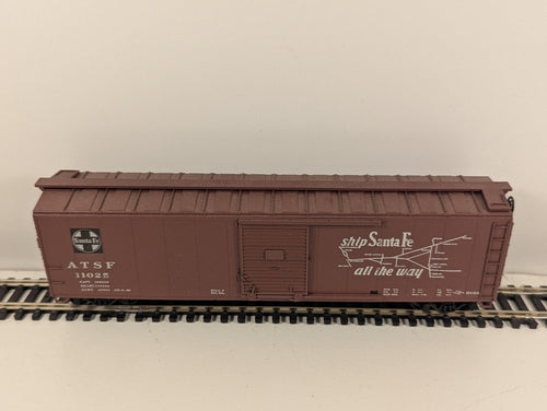 Athearn HO Scale Santa Fe 50' Single Door Boxcar No.11043 – El Capitan Series