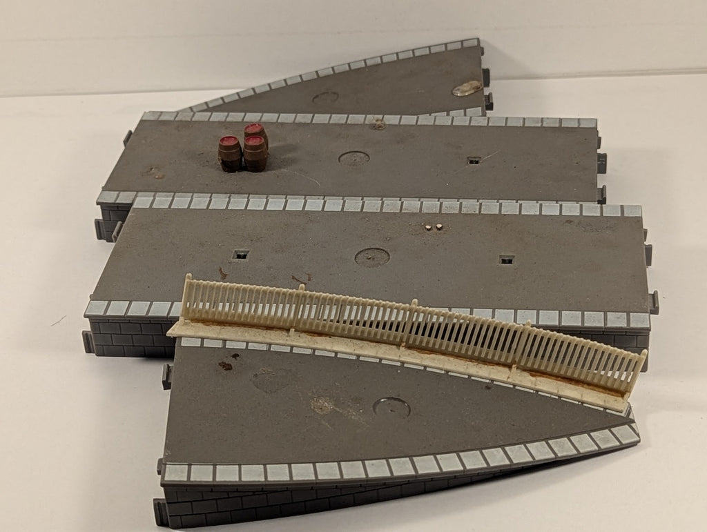 Hornby OO Gauge Station Platform Straight and Ramp Sections Platforms