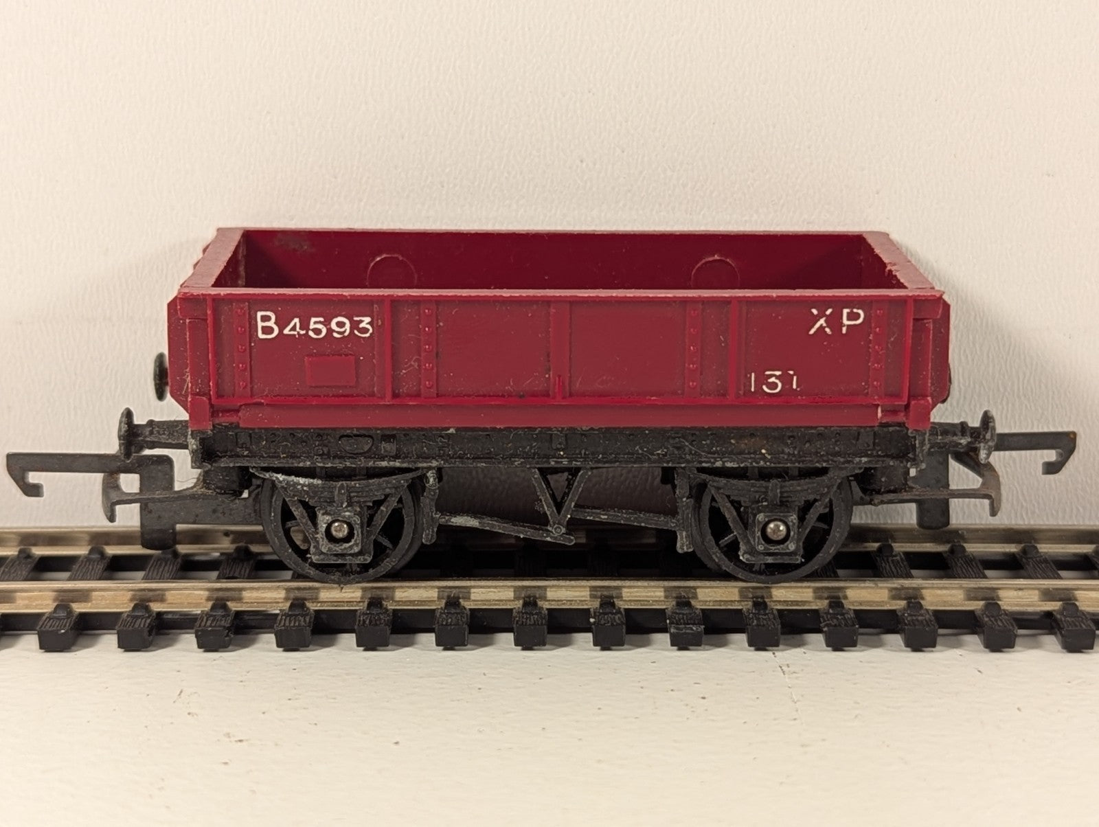 Tri-ang Hornby R113 OO Gauge BR Drop-Side Goods Wagon B4593