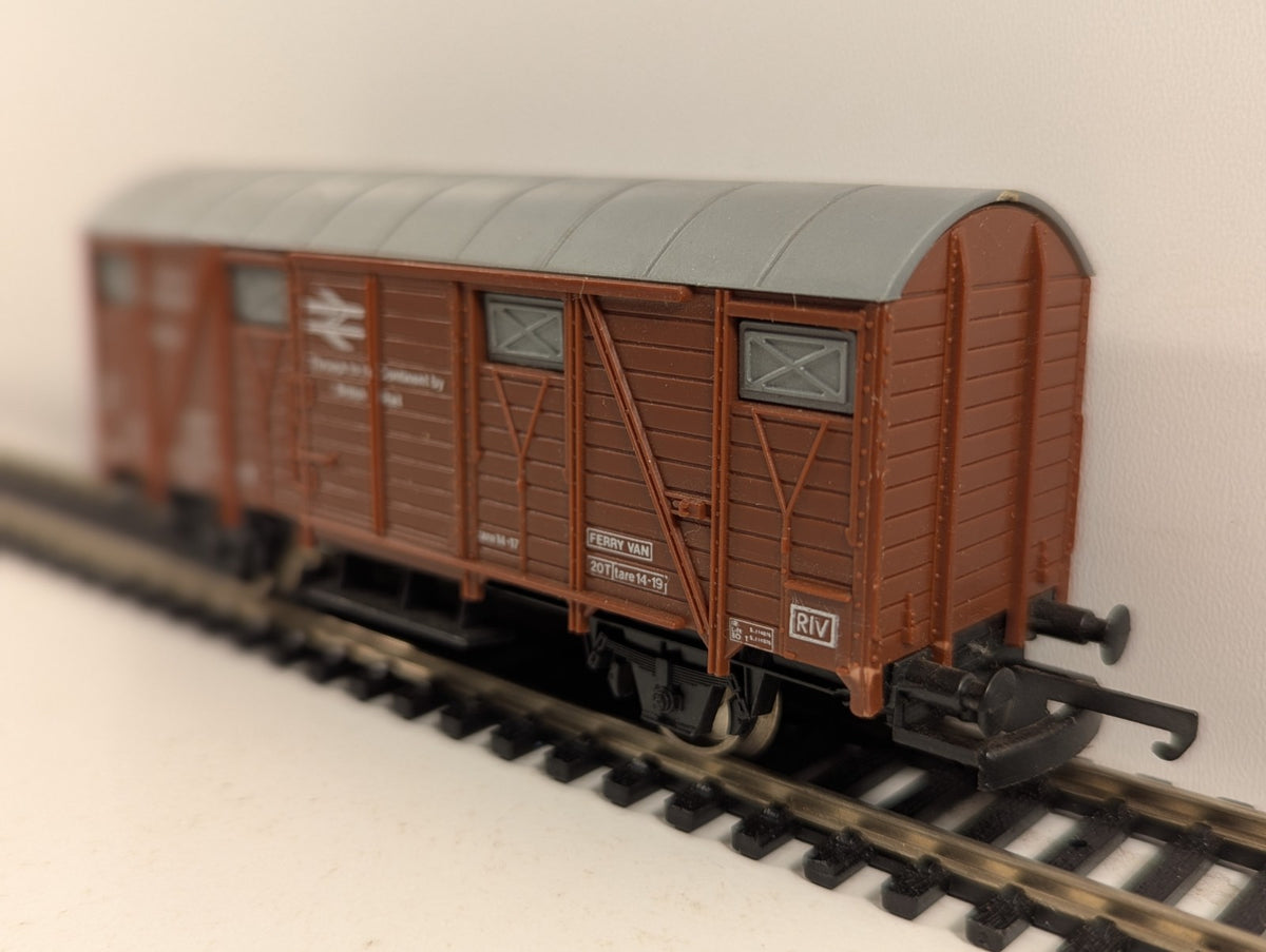 Lima HO Gauge Continental Ferry Van BR 214 0 391-0 Freight Wagon