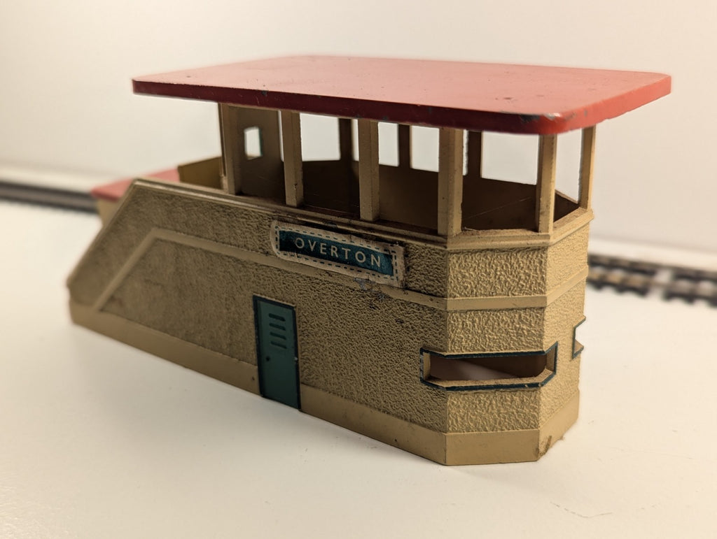 Hornby Dublo D1 Signal Cabin