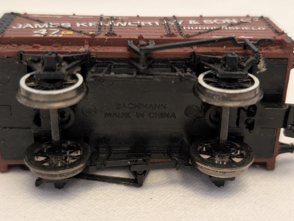 Bachmann OO Gauge 7 Plank Open Wagon James Kenworthy & Son Ltd 47