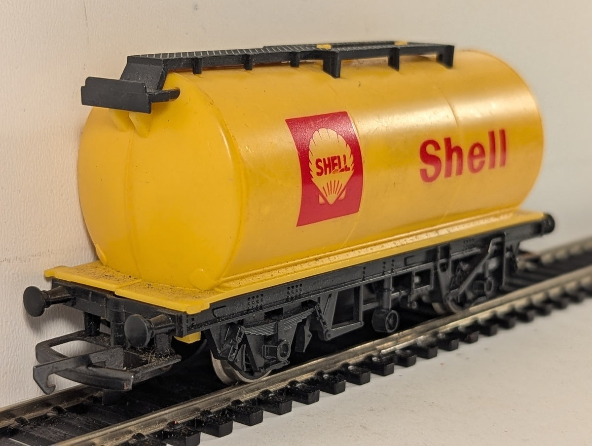 Hornby OO Gauge Shell Tank Wagon Shell Yellow R127