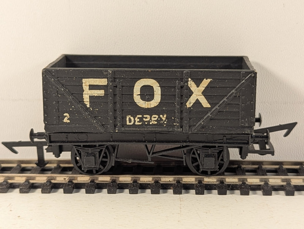 Graham Farish OO Gauge 5 Plank Open Wagon 2002 Fox, Derby