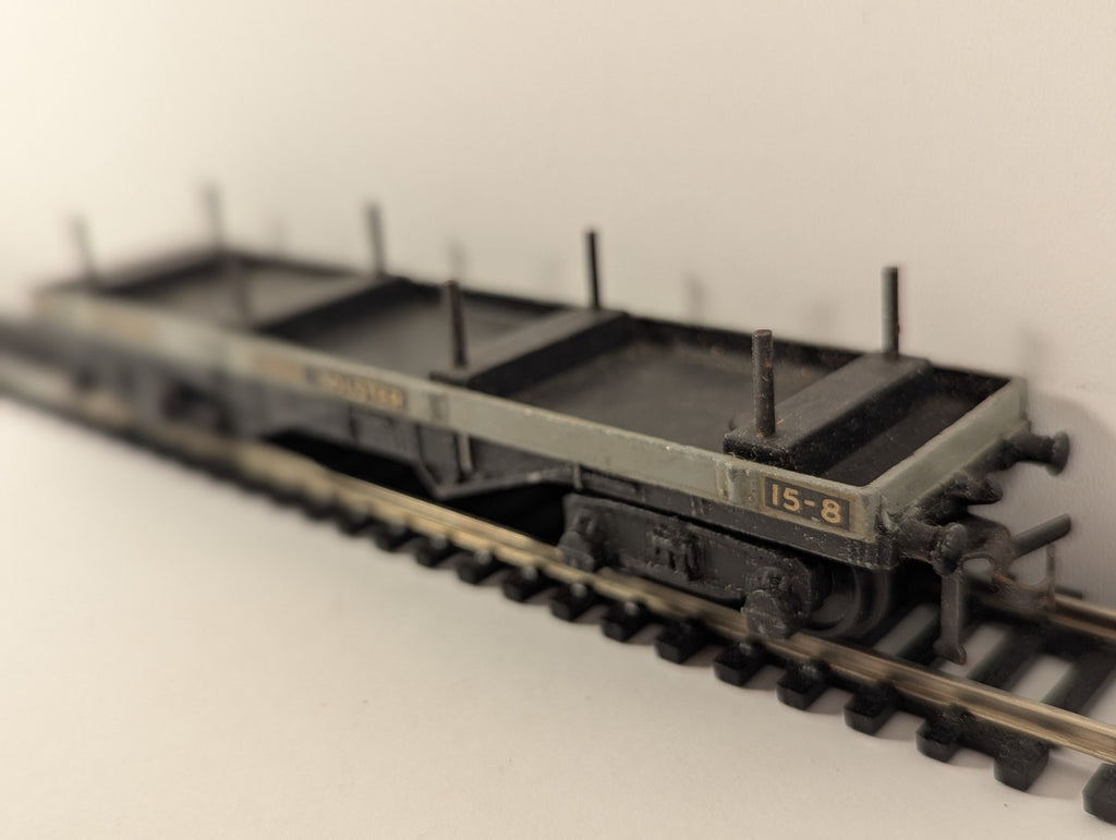 Hornby Dublo OO Gauge 30-ton Bogie Bolster Wagon Goods Wagon M720550 BR Grey