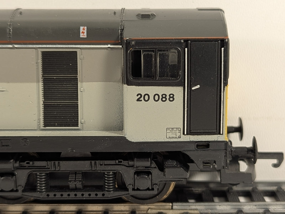 Lima OO Gauge Class 20 Locomotive 20088 BR Railfreight Grey Spares or Repair