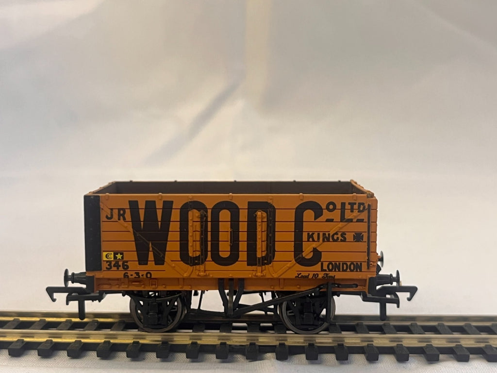 Bachmann Branchline OO Gauge J.R. Wood & Co Ltd 5 Plank Wagon
