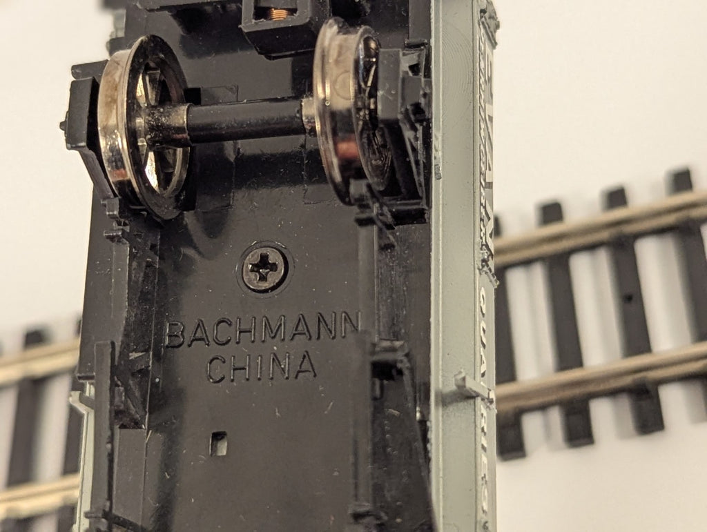 Bachmann Branchline 33-451A Evans Davies 3 Plank Wagon