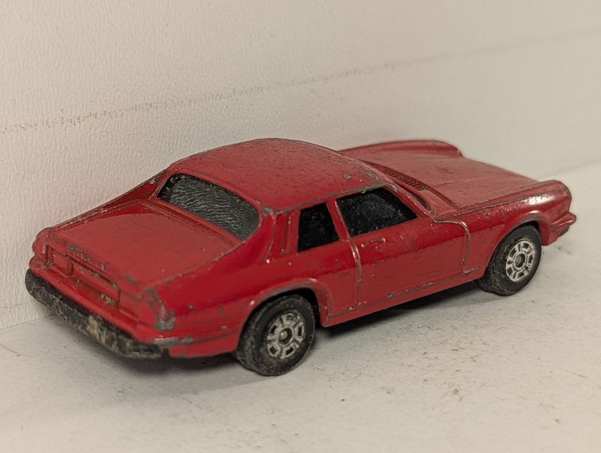 Corgi Jaguar XJ-S Die-cast Car Red