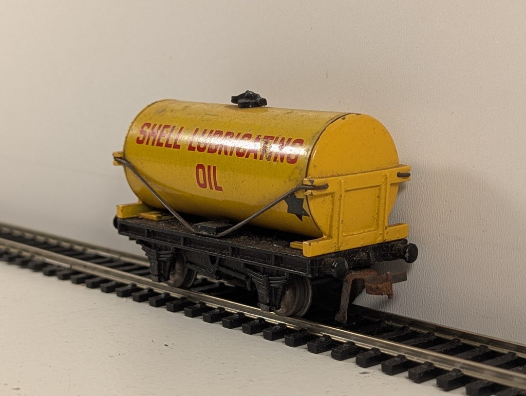 Hornby Dublo 32082 OO Gauge D1 Shell Lubricating Oil Tank Wagon - Boxed