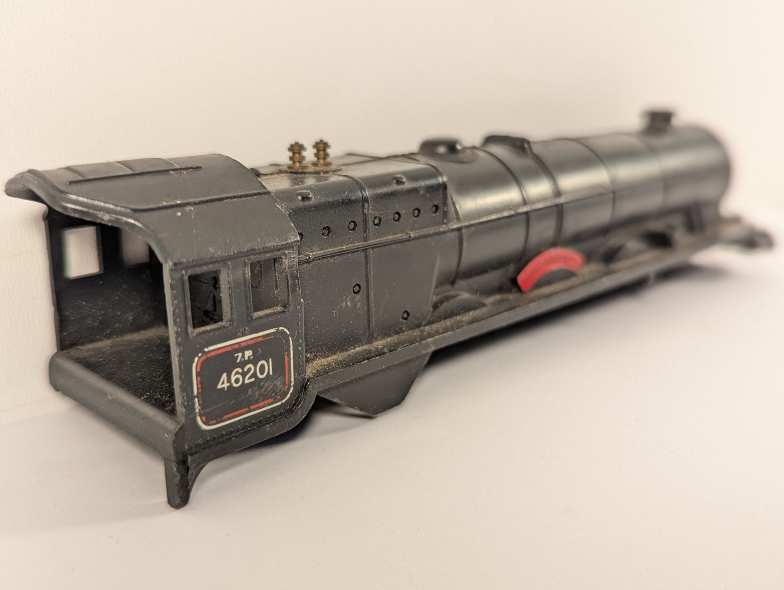 Tri-ang R50 OO Gauge Princess Elizabeth Body Shell BR Black