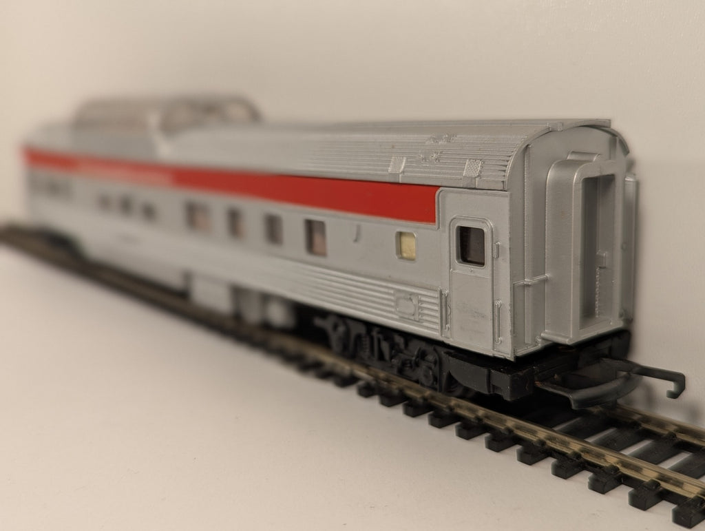 Tri-ang OO Gauge Transcontinental Vista-Dome Coach Passenger Coach 91119