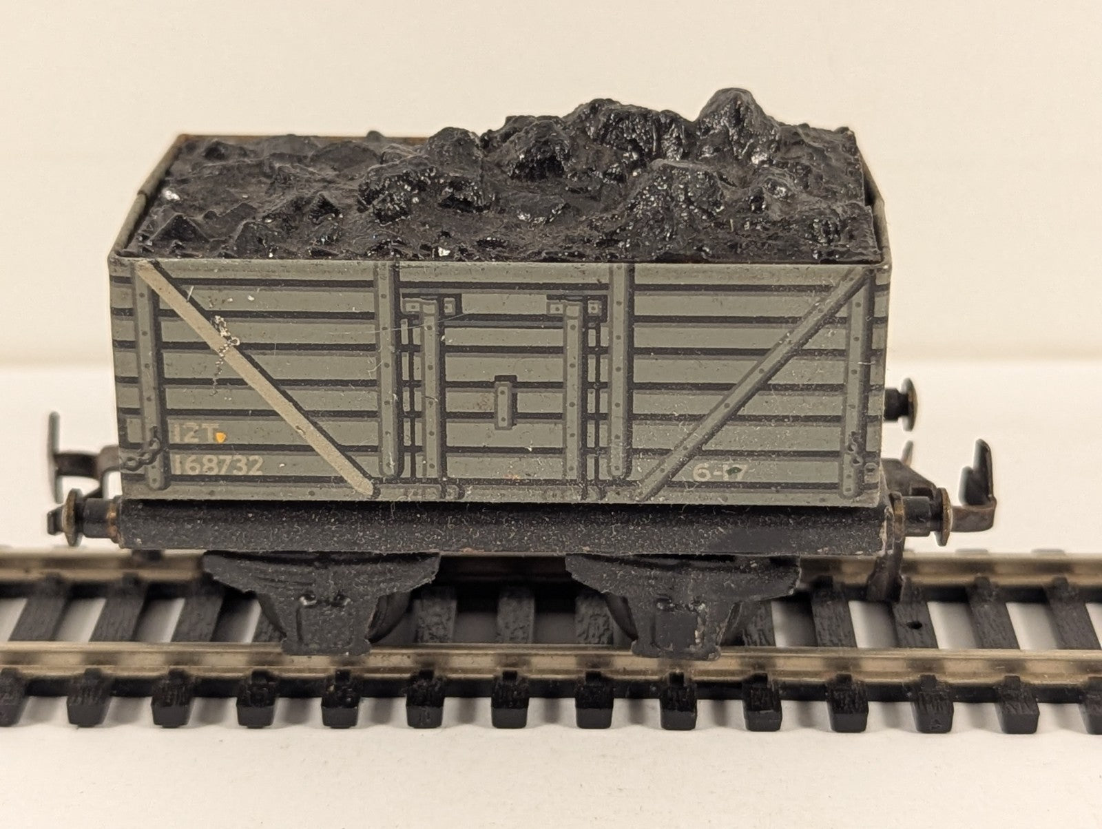TTR 465168 Grey Coal Wagon OO Gauge