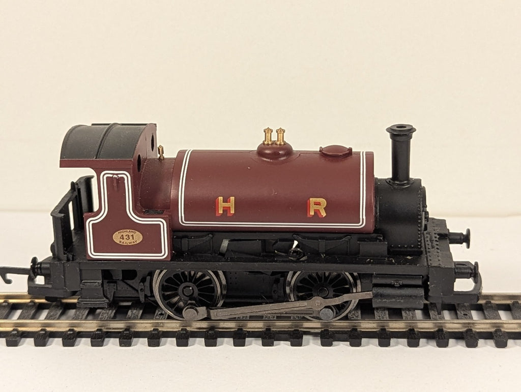 Hornby R1157 OO Gauge Class 0F “Pug” 0-4-0ST HR Maroon
