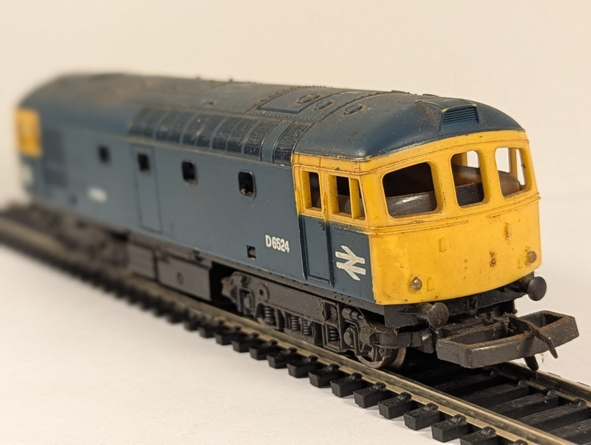 Lima 205114 HO Gauge BR Blue Class 33 Diesel – Missing Buffer