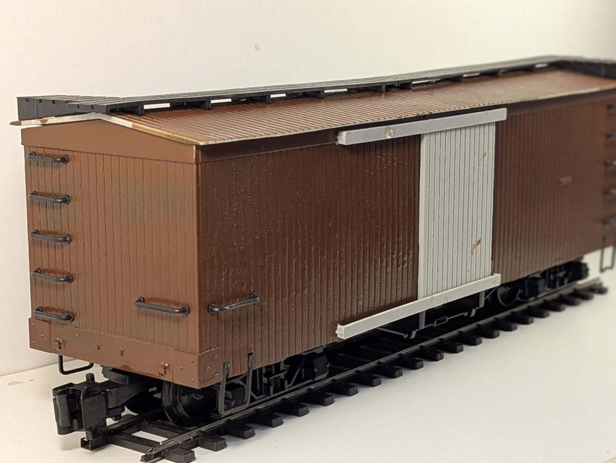 Bachmann Big Haulers 98903 G Gauge Wooden Boxcar Kit - built