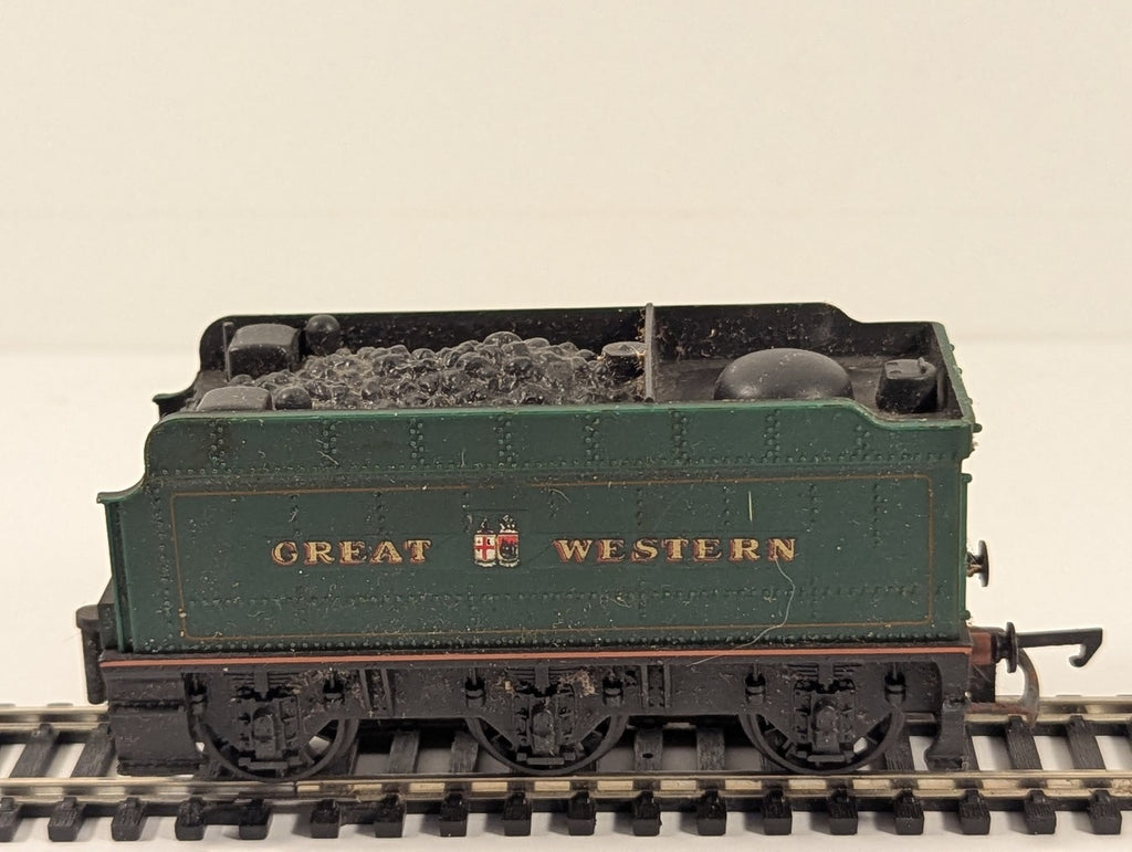 Hornby OO Gauge GWR 6-Wheel Tender GWR Green