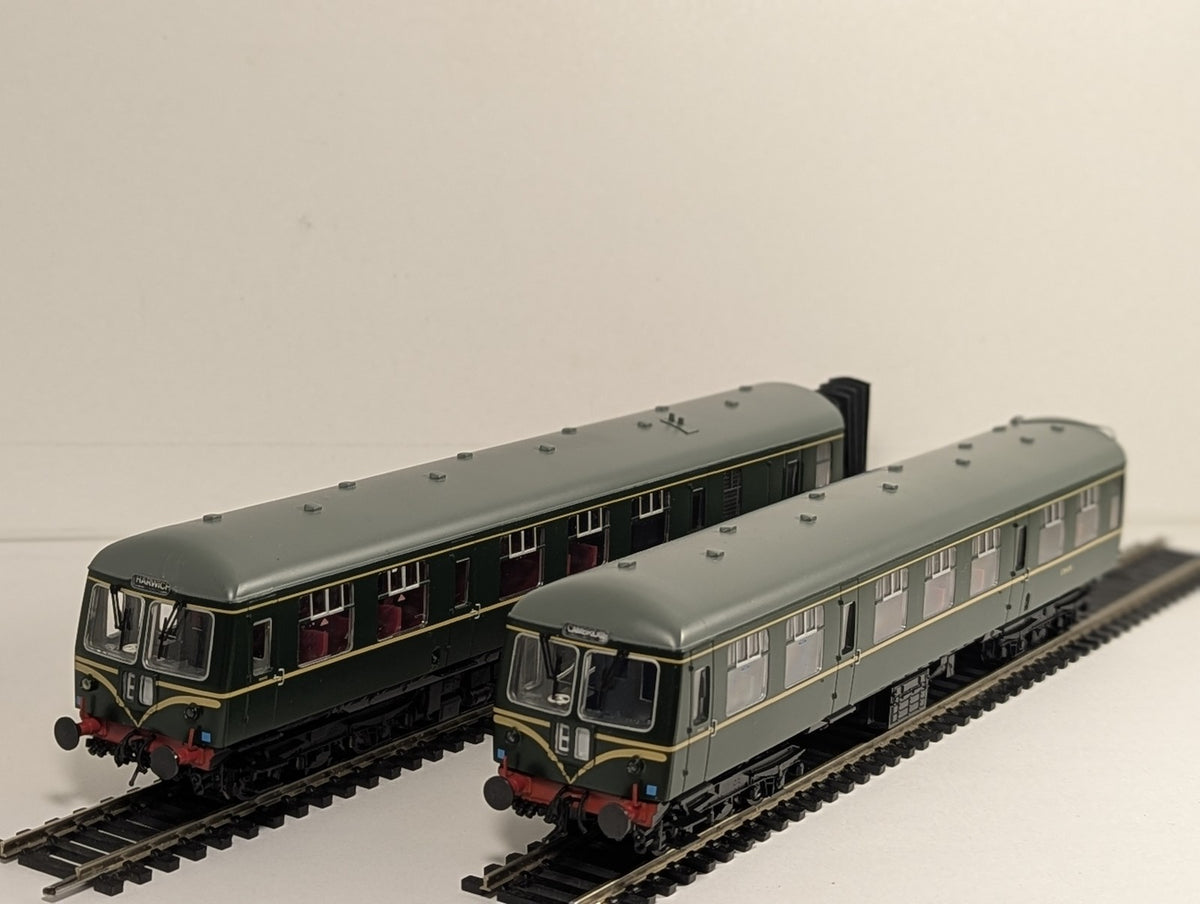Bachmann OO Gauge Class 105 Cravens 2-Car DMU Diesel Multiple Unit