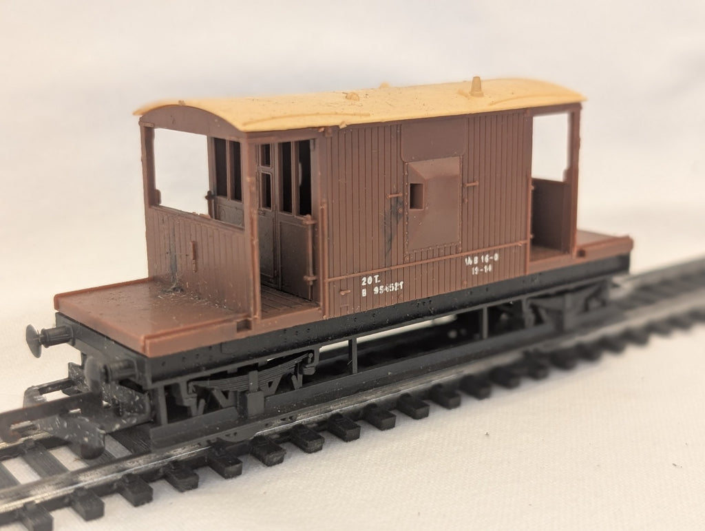 Lima 305620W OO Gauge BR 20T Brake Van B954521